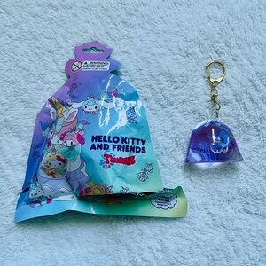 hello kitty and friends tsunameez keychain blind bag - kuromi